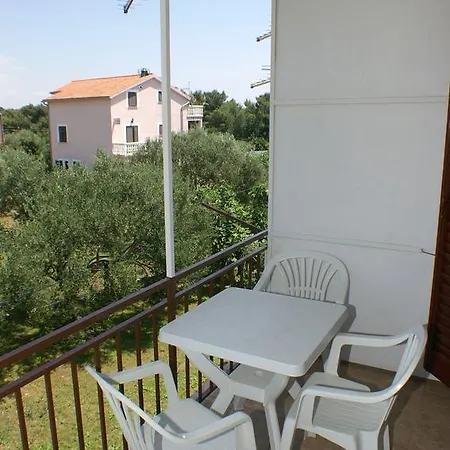 4234b Vodice